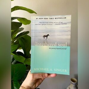 The Untethered Soul The Journey Beyond Yourself by Michael A. Singer Paperback
